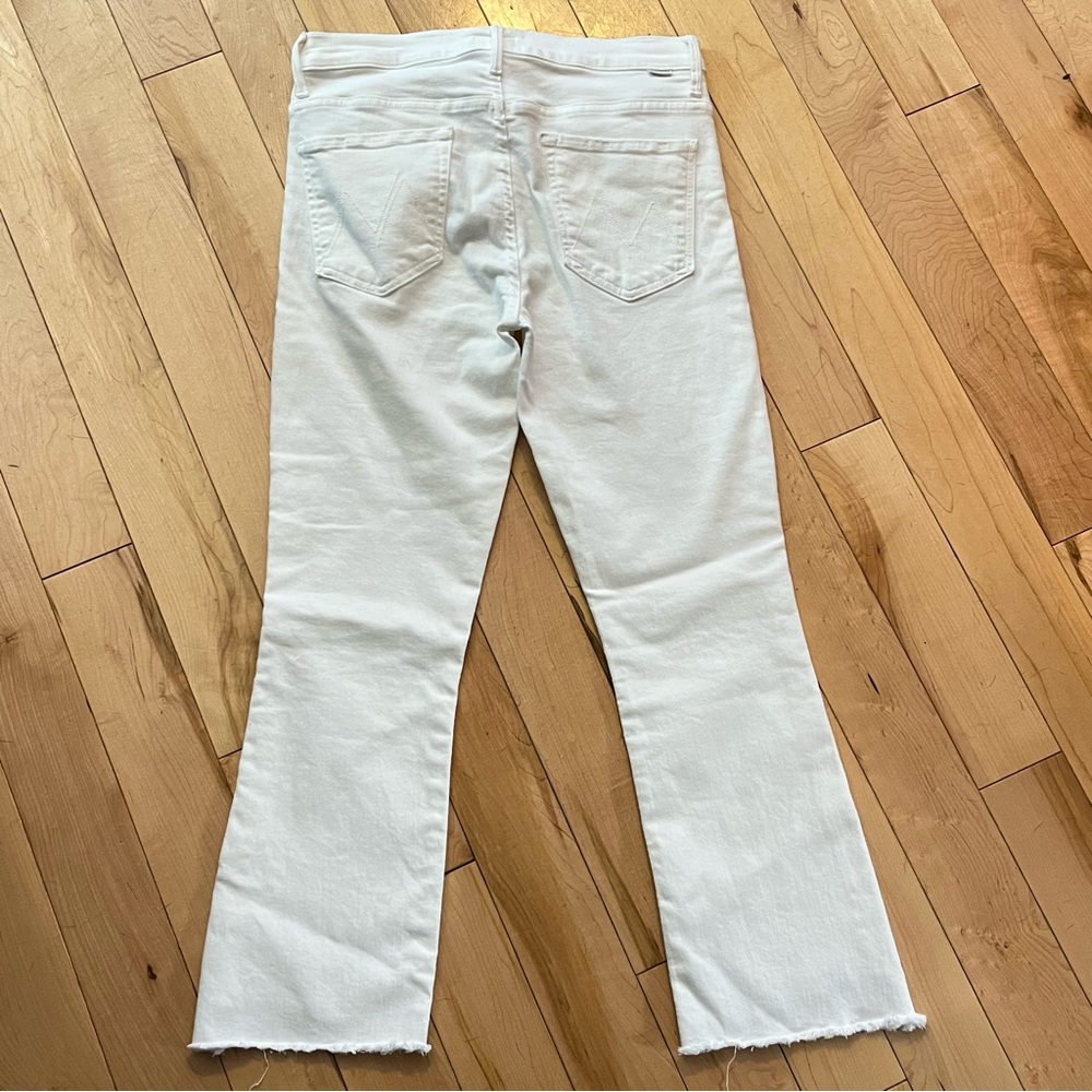 MOTHER Denim The Insider Crop Step Fray Fairest Of Them All White Jeans size 30 - Picture 10 of 12